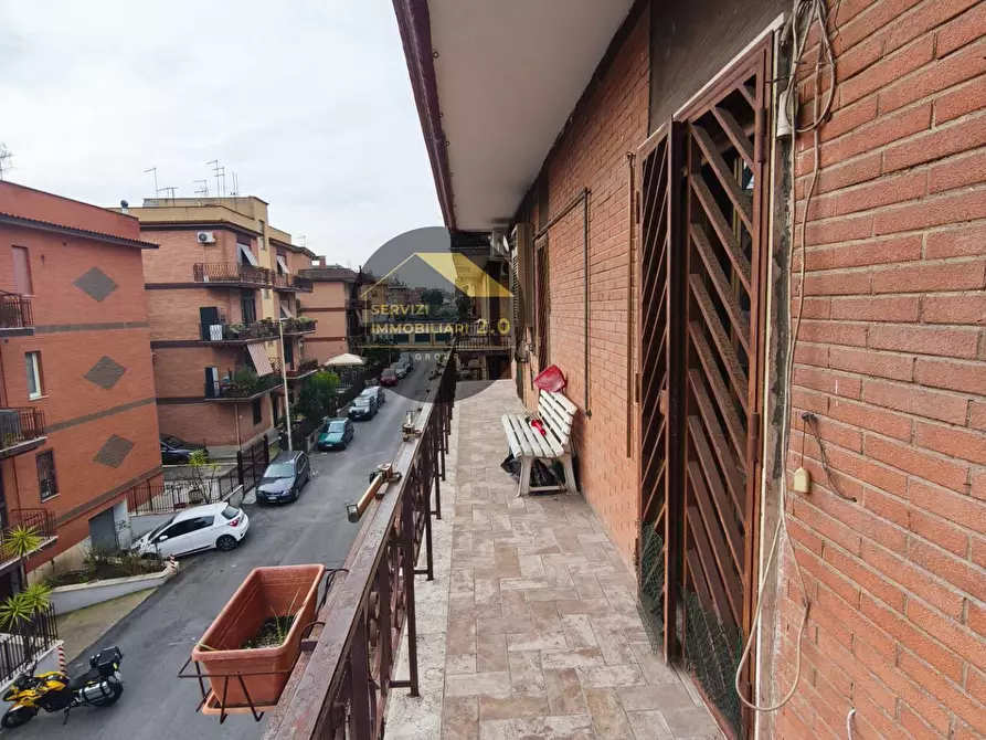 Immagine 18 di Appartamento in vendita  in Via Nicola Da Guardiagrele 106 a Roma