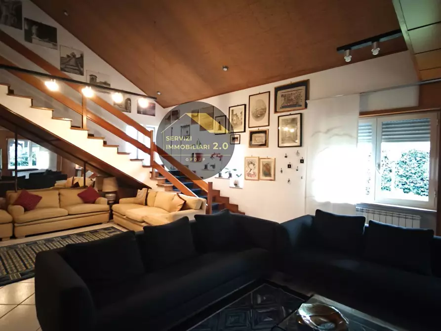 Immagine 16 di Villa in vendita  in Via Pecile 18 a Tivoli