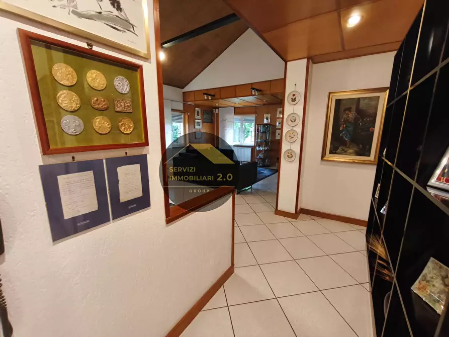 Immagine 20 di Villa in vendita  in Via Pecile 18 a Tivoli