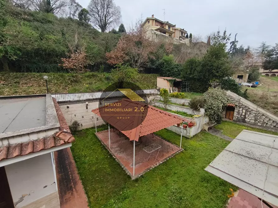 Immagine 51 di Villa in vendita  in Via Pecile 18 a Tivoli