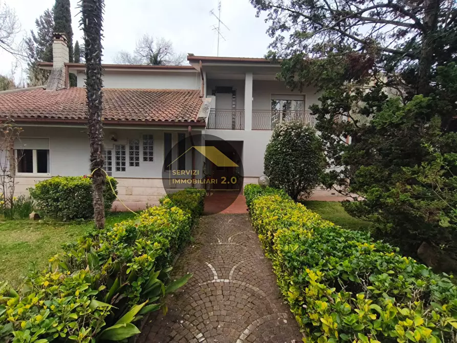 Immagine 59 di Villa in vendita  in Via Pecile 18 a Tivoli