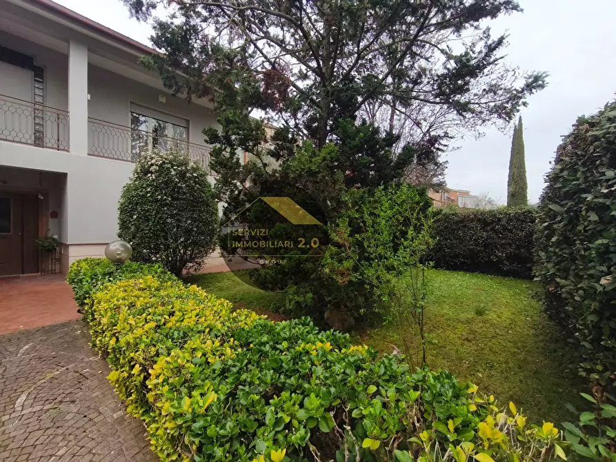 Immagine 61 di Villa in vendita  in Via Pecile 18 a Tivoli