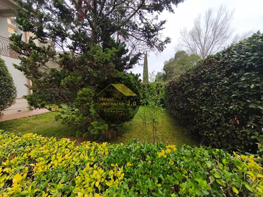 Immagine 63 di Villa in vendita  in Via Pecile 18 a Tivoli