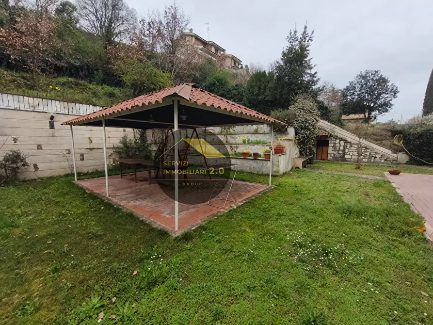Immagine 74 di Villa in vendita  in Via Pecile 18 a Tivoli