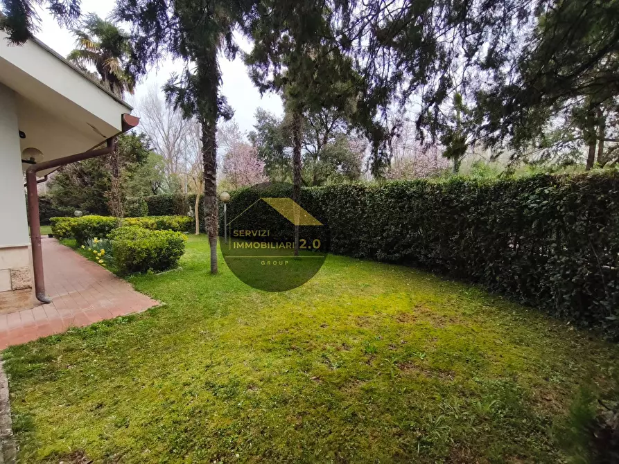 Immagine 82 di Villa in vendita  in Via Pecile 18 a Tivoli