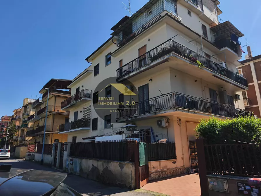 Immagine 2 di Appartamento in vendita  in Via Leonardo Agostini 57 a Roma