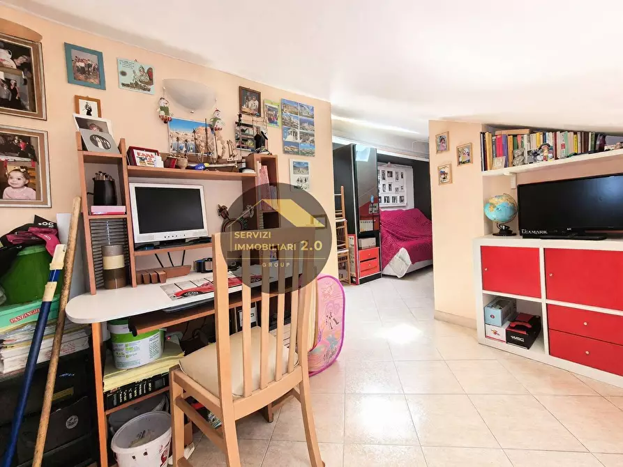 Immagine 8 di Appartamento in vendita  in Via Signiola 9 a Roma