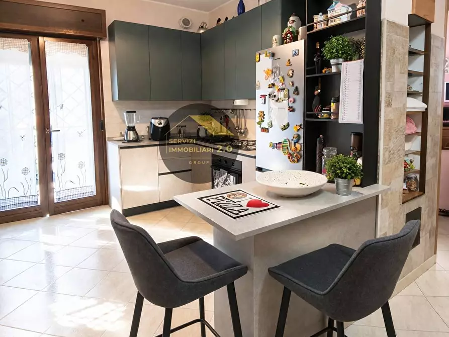 Immagine 21 di Appartamento in vendita  in Via Signiola 9 a Roma