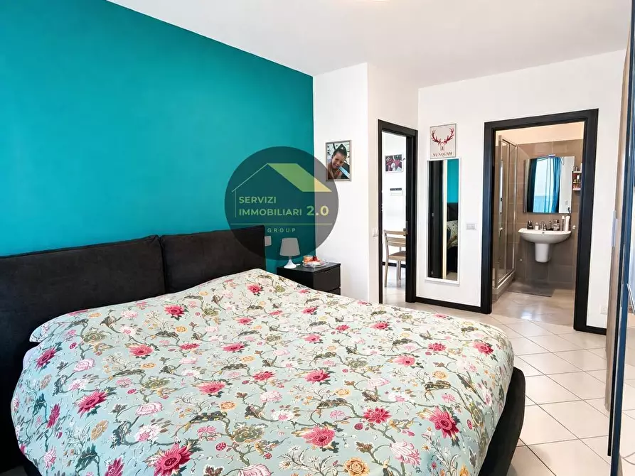 Immagine 15 di Appartamento in vendita  in Largo Ambrogio Brambilla 25 a Roma