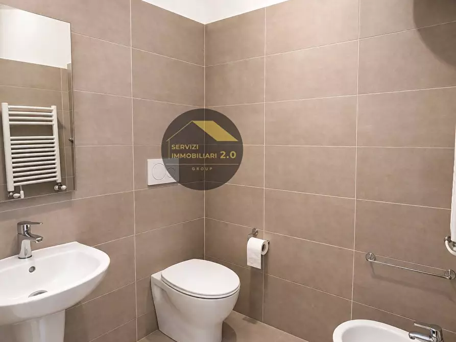 Immagine 17 di Appartamento in vendita  in Largo Ambrogio Brambilla 25 a Roma