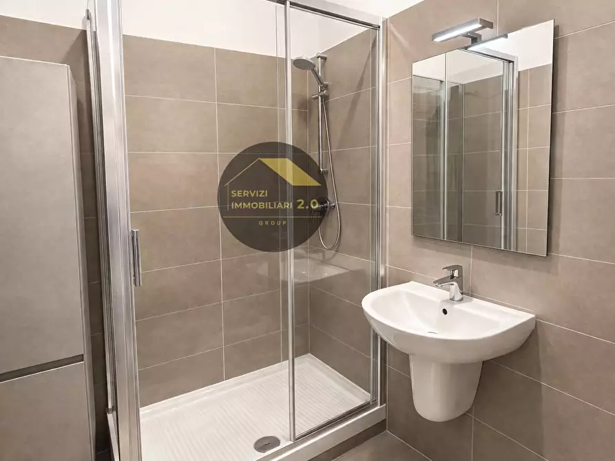 Immagine 18 di Appartamento in vendita  in Largo Ambrogio Brambilla 25 a Roma