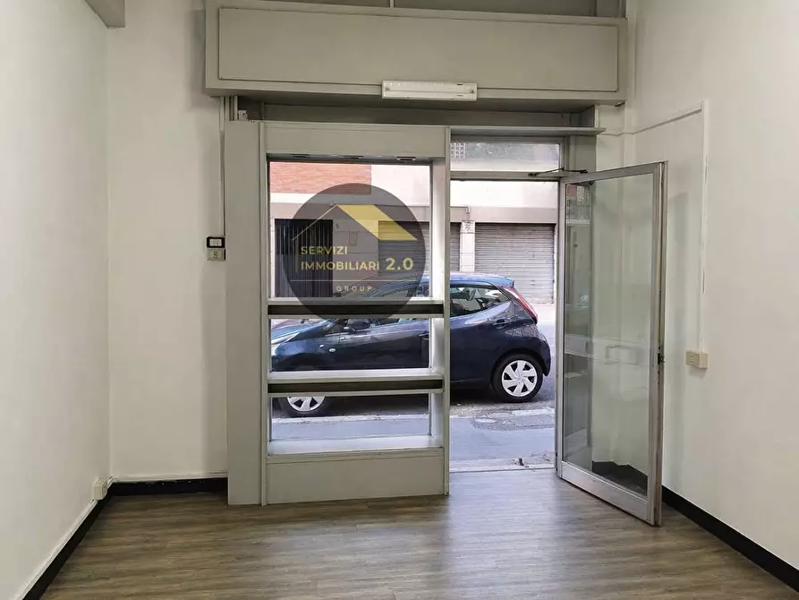 Immagine 6 di Locale commerciale in vendita  in Via Ottavio Ragni 8a a Roma