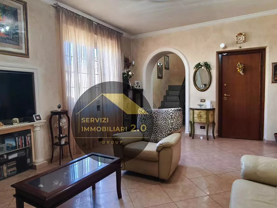 Immagine 6 di Villa in vendita  in largo cesare colizza 73 a Marino