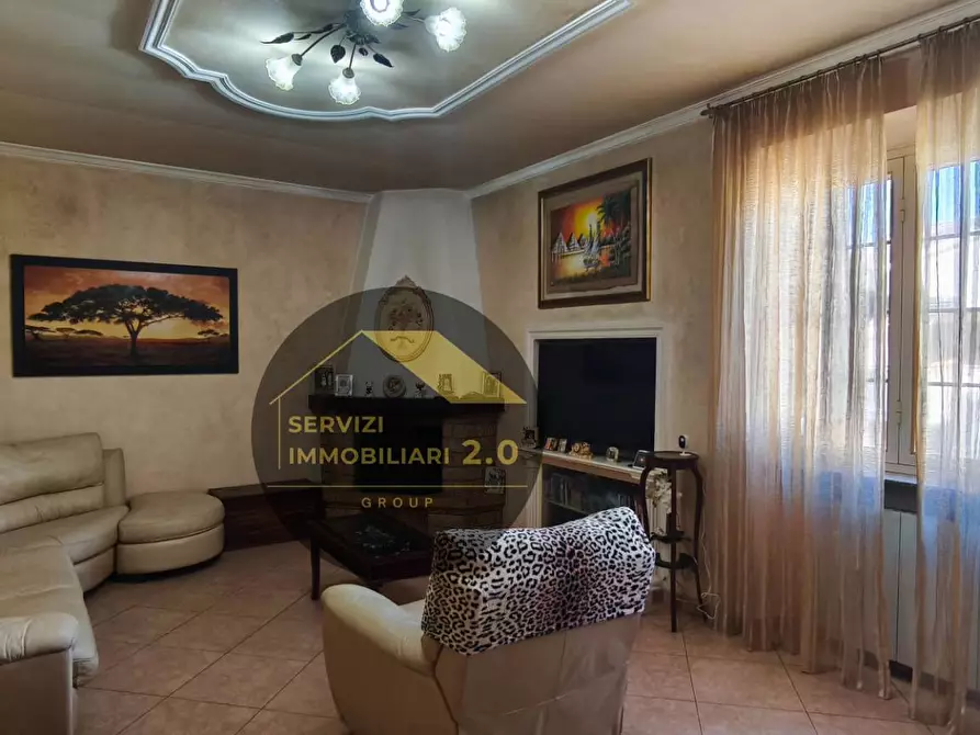 Immagine 8 di Villa in vendita  in largo cesare colizza 73 a Marino