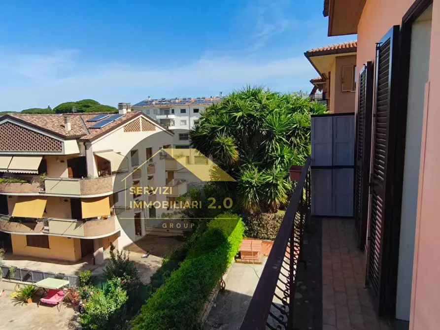 Immagine 29 di Villa in vendita  in largo cesare colizza 73 a Marino