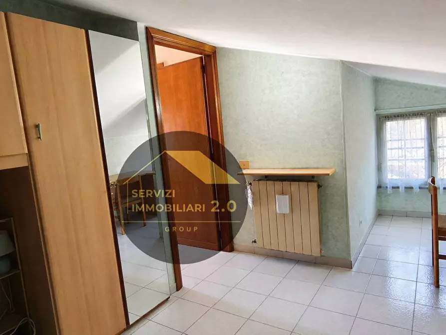 Immagine 34 di Villa in vendita  in largo cesare colizza 73 a Marino