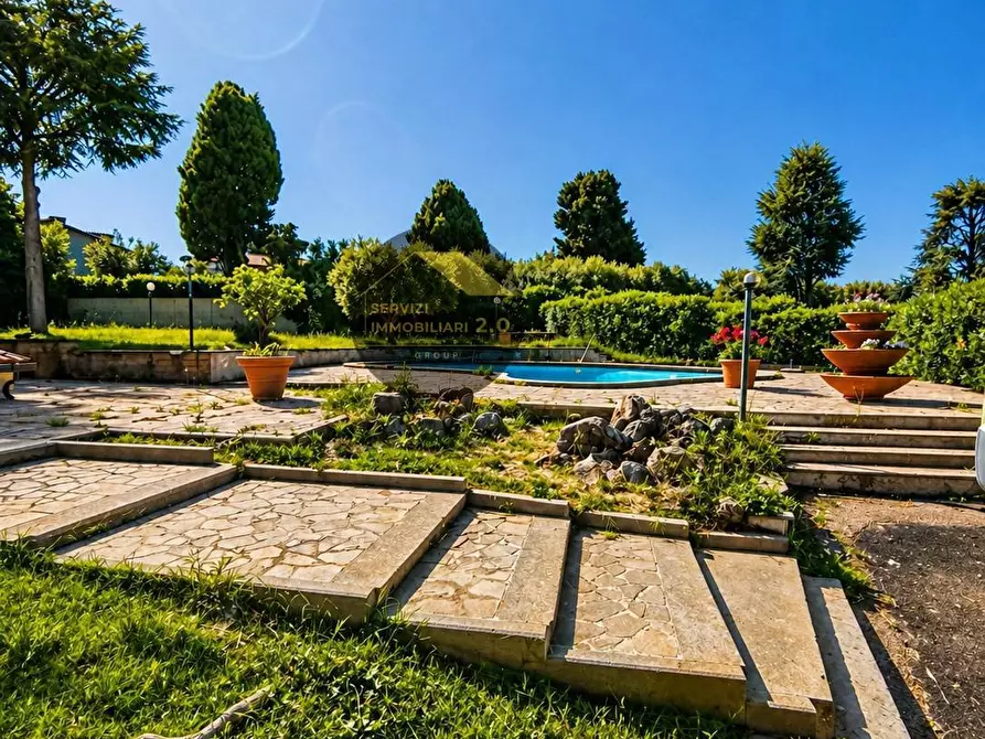 Immagine 6 di Villa in vendita  in via di salè 19 a Frascati