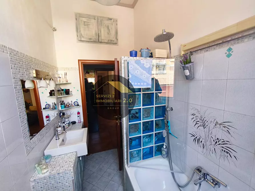 Immagine 26 di Appartamento in vendita  in via dei Glicini 131 a Roma