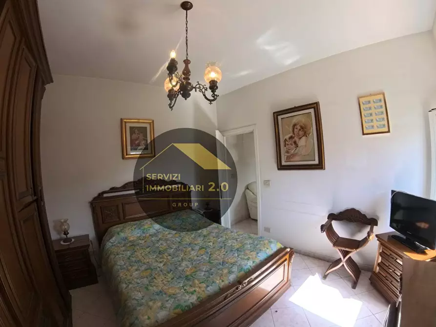 Immagine 32 di Appartamento in vendita  in Via Degli Orafi 33 a Roma