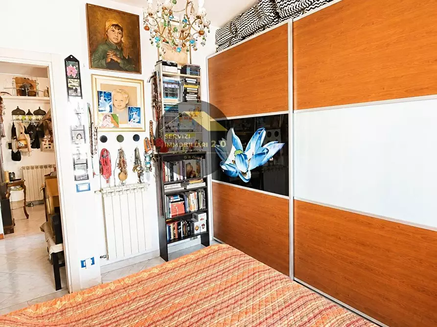 Immagine 11 di Appartamento in vendita  in Via Alberto Amerani a Roma