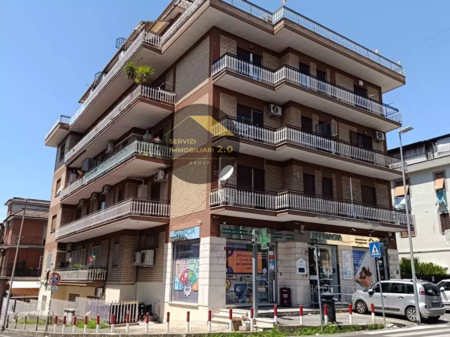 Immagine 1 di Appartamento in vendita  in Via Dei Giardinetti 204 a Roma