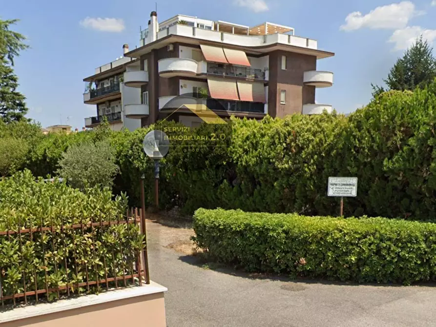 Immagine 2 di Appartamento in affitto  in Via del Casale Agostinelli 6 a Roma