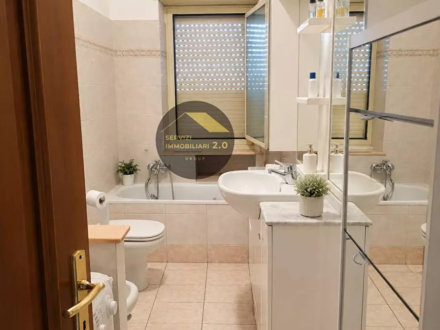 Immagine 16 di Appartamento in affitto  in Via del Casale Agostinelli 6 a Roma