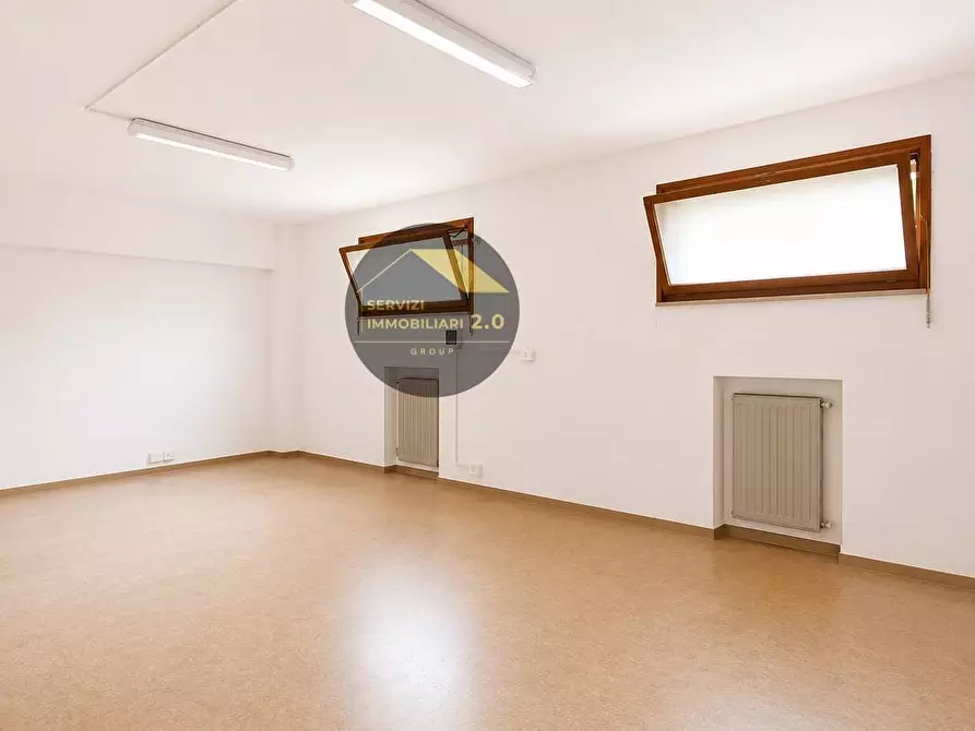 Immagine 9 di Appartamento in vendita  in via luigi zambarelli 24 a Frascati