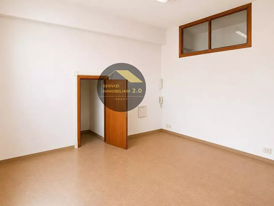 Immagine 12 di Appartamento in vendita  in via luigi zambarelli 24 a Frascati