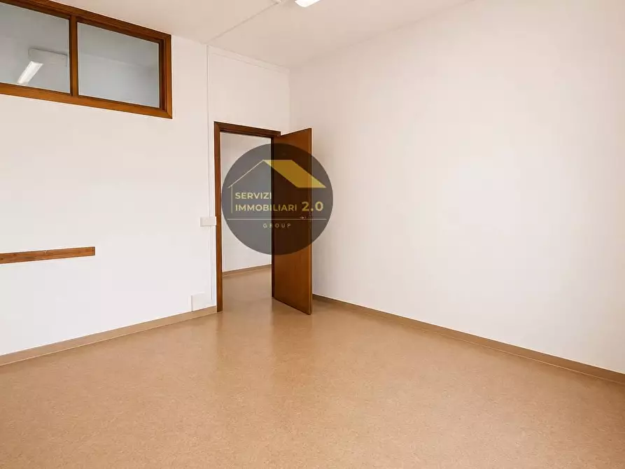 Immagine 13 di Appartamento in vendita  in via luigi zambarelli 24 a Frascati