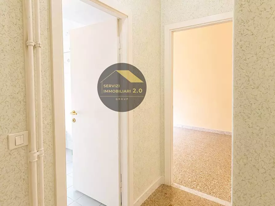 Immagine 10 di Appartamento in vendita  in Via Giuseppe Arimondi 4 a Roma