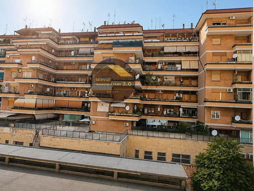 Immagine 13 di Appartamento in vendita  in Via Giuseppe Arimondi 4 a Roma
