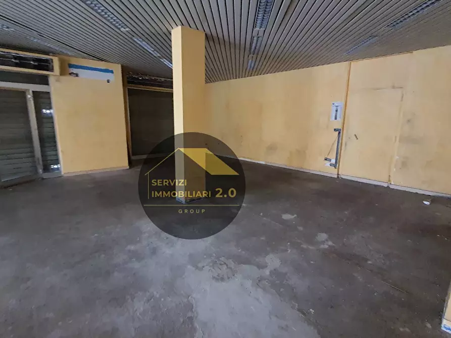 Immagine 6 di Locale commerciale in affitto  in Via Dei Giardinetti 214 a Roma