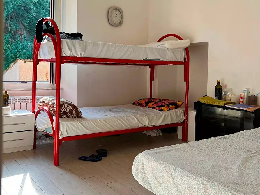 Immagine 9 di Appartamento in vendita  a Savona