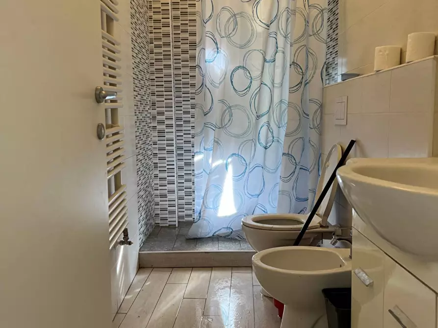 Immagine 17 di Appartamento in vendita  a Savona