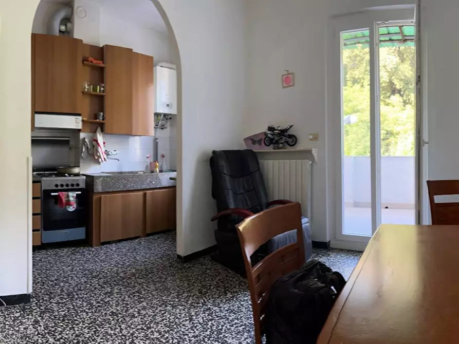 Immagine 3 di Appartamento in vendita  a Savona