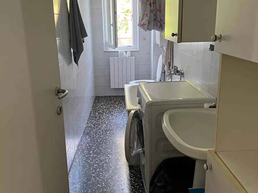 Immagine 15 di Appartamento in vendita  a Savona