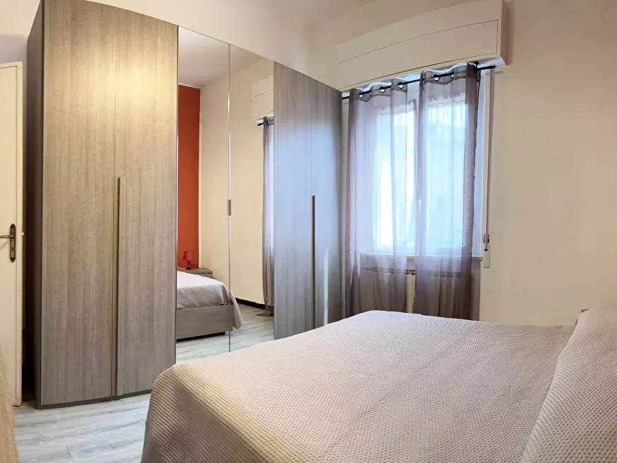 Immagine 11 di Appartamento in vendita  a Savona