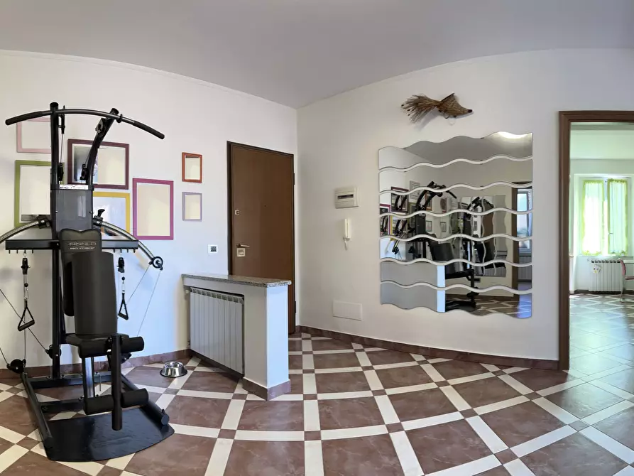 Immagine 1 di Appartamento in vendita  a Savona