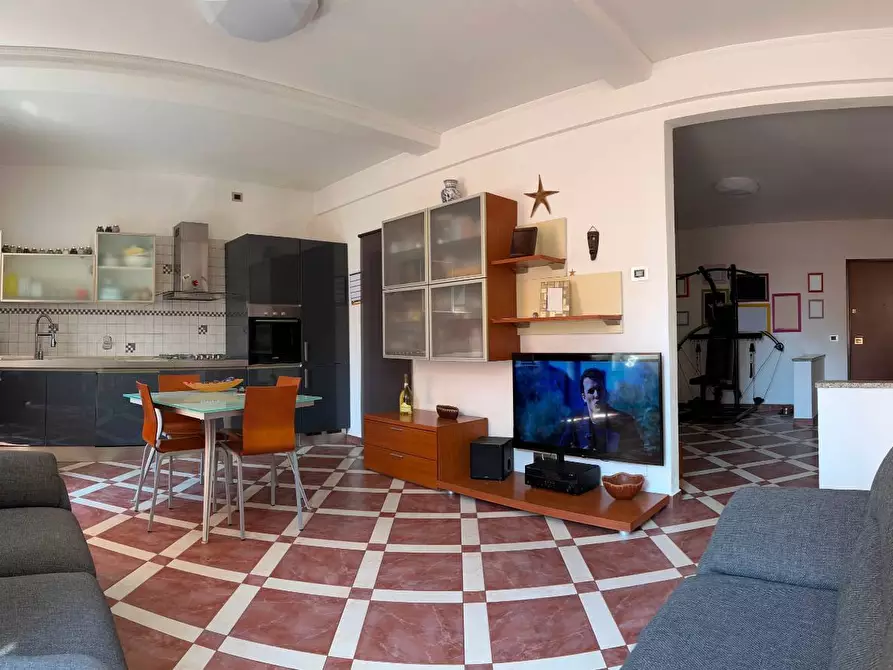 Immagine 7 di Appartamento in vendita  a Savona