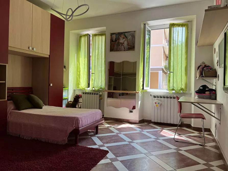 Immagine 15 di Appartamento in vendita  a Savona