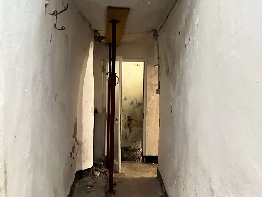 Immagine 14 di Rustico / casale in vendita  a Vezzi Portio