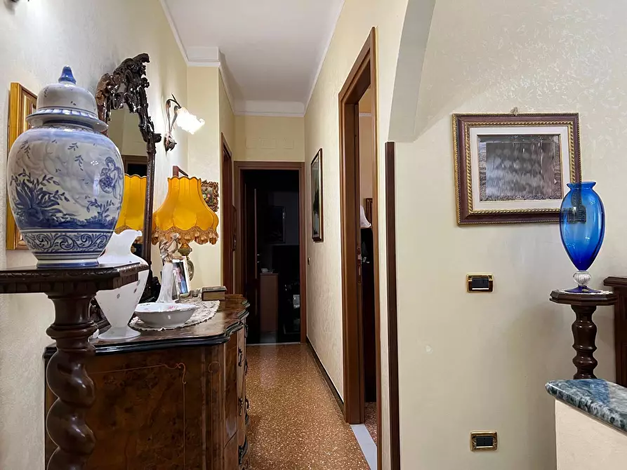 Immagine 13 di Appartamento in vendita  a Savona