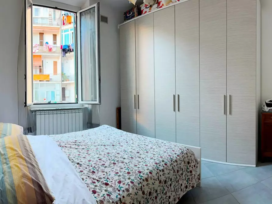 Immagine 12 di Appartamento in vendita  a Savona