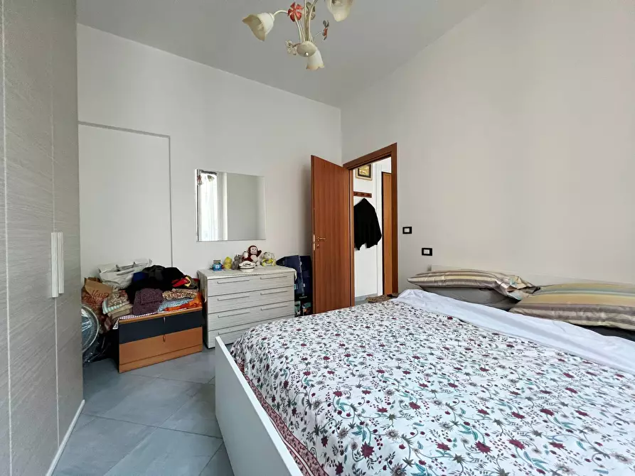 Immagine 15 di Appartamento in vendita  a Savona