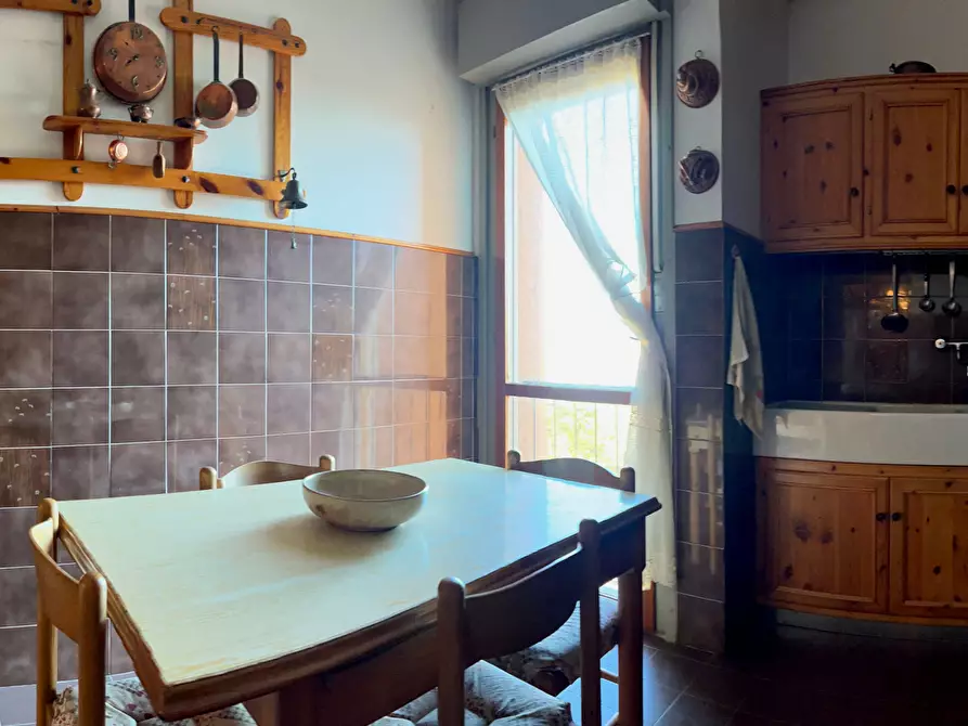 Immagine 5 di Appartamento in vendita  a Savona