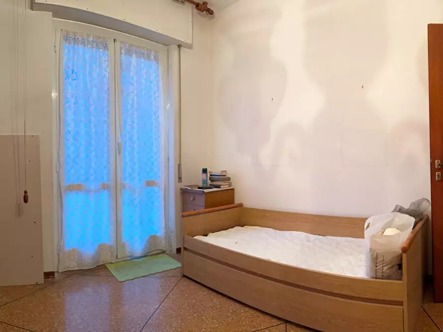 Immagine 11 di Appartamento in vendita  a Savona