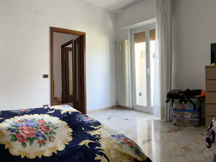 Immagine 16 di Appartamento in vendita  a Savona