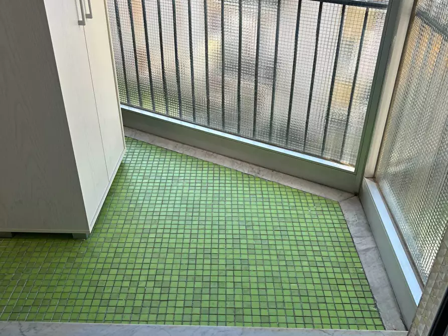 Immagine 17 di Appartamento in vendita  a Savona