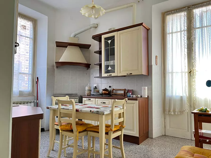 Immagine 9 di Appartamento in vendita  a Savona